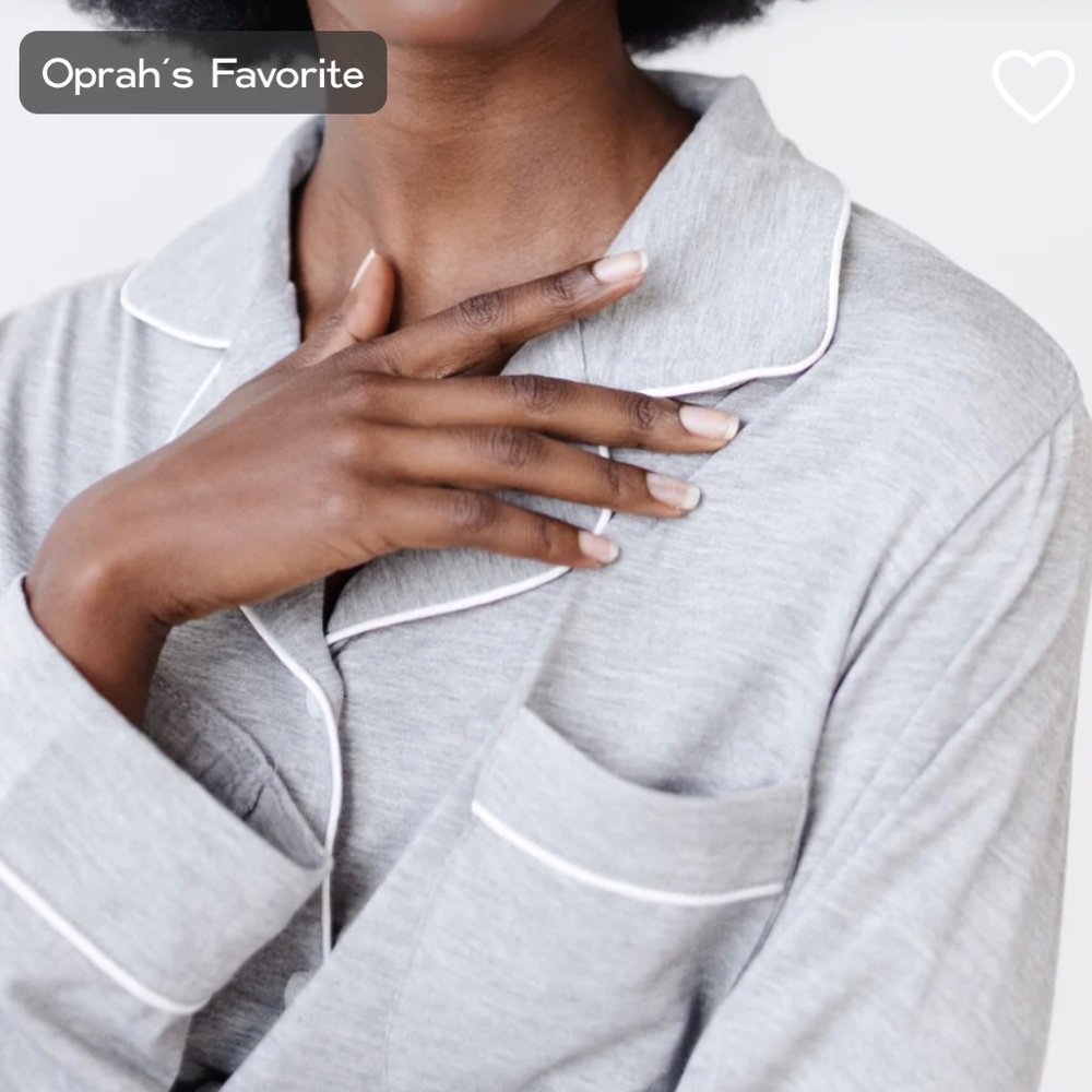 Women's Long Sleeve Bamboo Pajamas in Stretch-Knit